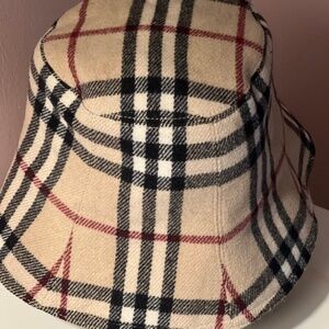 Burberry Classic Nova Check Wool Blend Bucket Hat